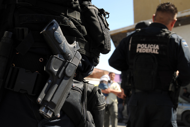 Mexico police shutterstock 26302834