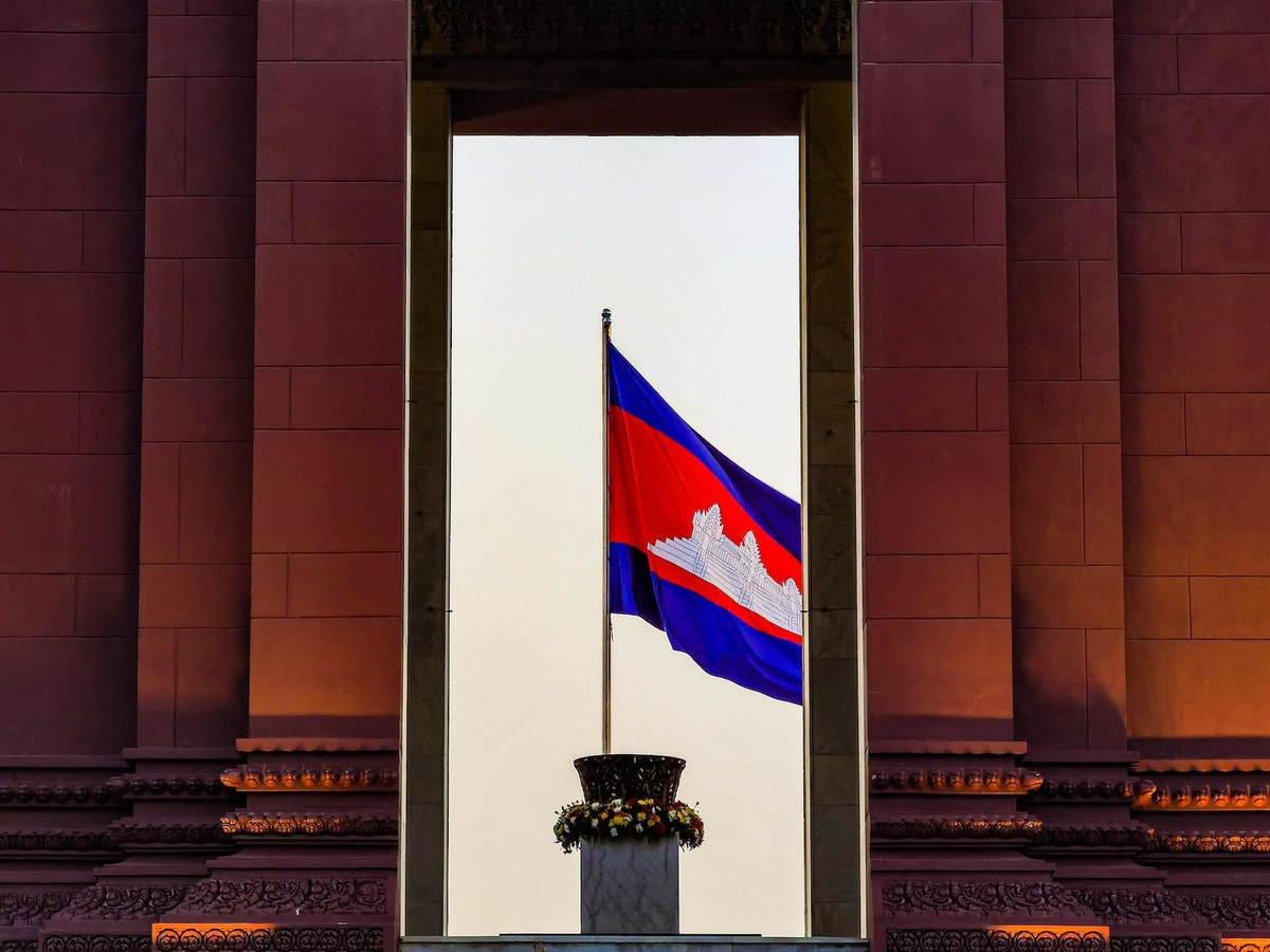 Cambodia flag Ratana Anthony unsplash